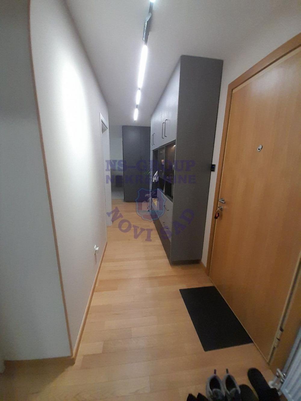 Slika 7 - Trosoban stan u Cara Dušana 