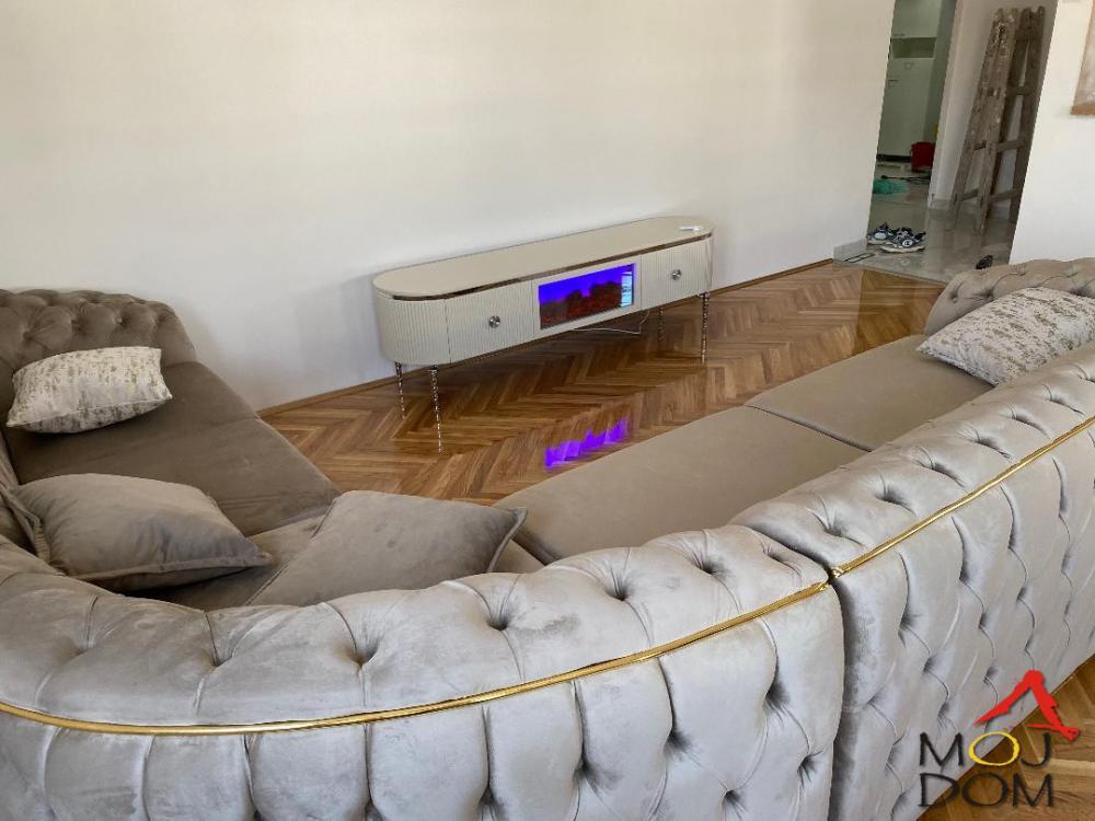 Glavna slika -Stan,NOVI SAD,TELEP,kv: 104, € 290000, ID: 1031426