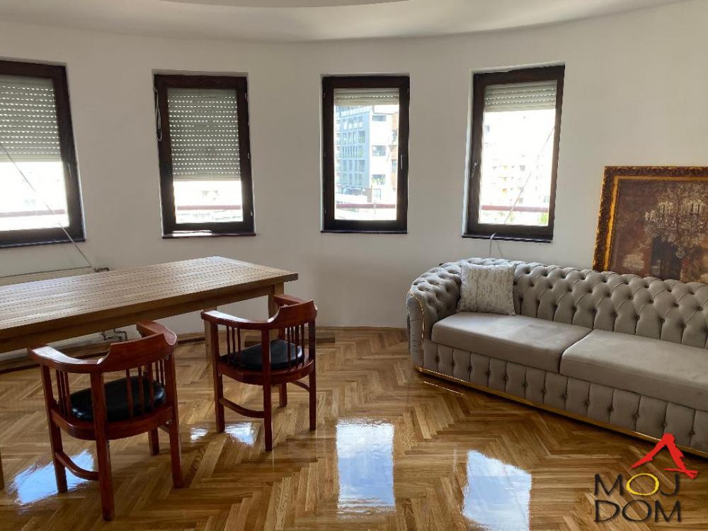 Slika 11 - Stan,NOVI SAD,TELEP,kv: 104, € 290000, ID: 1031426