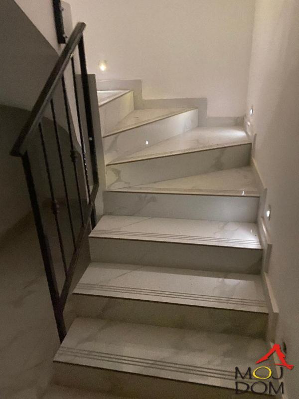 Slika 3 - Stan,NOVI SAD,SALAJKA,kv: 103, € 240000, ID: 1031407