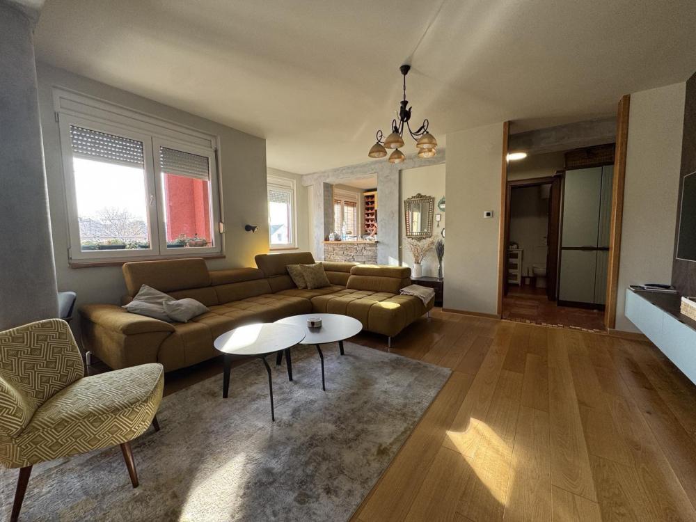 Slika 1 - Stan,NOVI SAD,ŠIRI CENTAR,kv: 100.00, € 309000, ID: 1059059