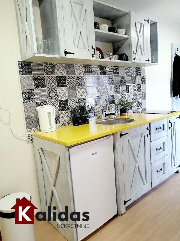 Slika 3 - Stan,NOVI SAD,CENTAR,kv: 37, € 123600, ID: 1008439