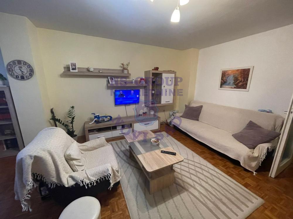 Glavna slika -Predstavljamo vam odličan dvoiposoban stan na Novom Naselju!