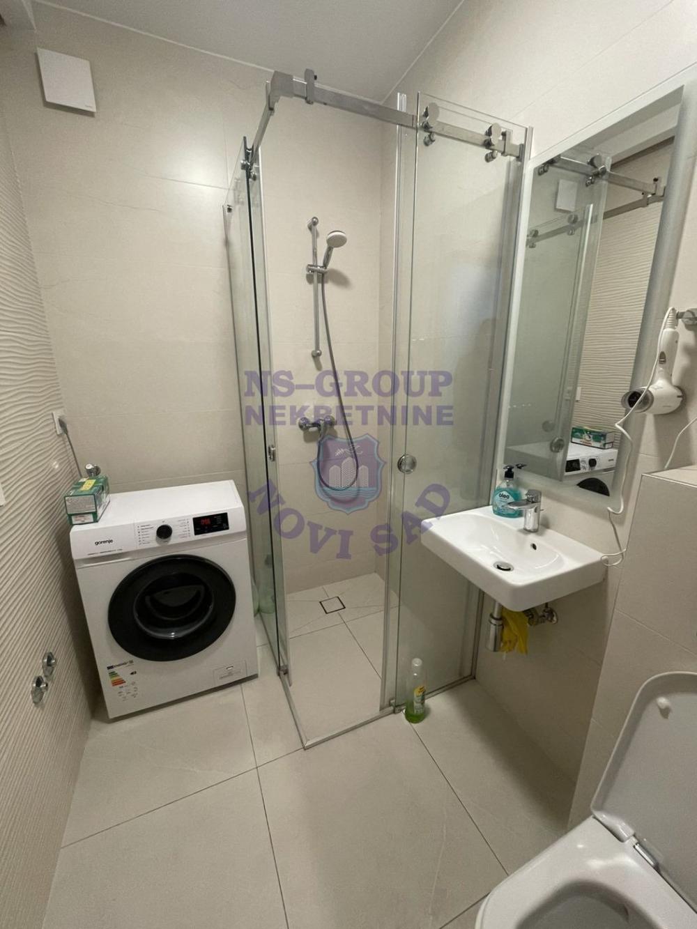 Slika 4 - Garsonjera Cara Dusana š:561504