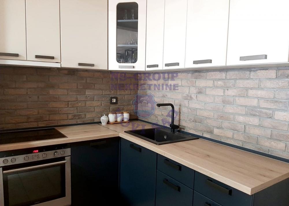 Slika 3 - 561539-Dvoiposoban stan površine 54m2 ,na atraktivnoj lokaciji Nova Detelinara. 