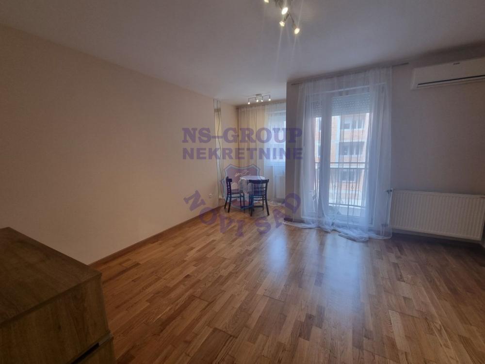 Glavna slika -549831-Kompletno renovirana garsonjera spremna za useljenje! 