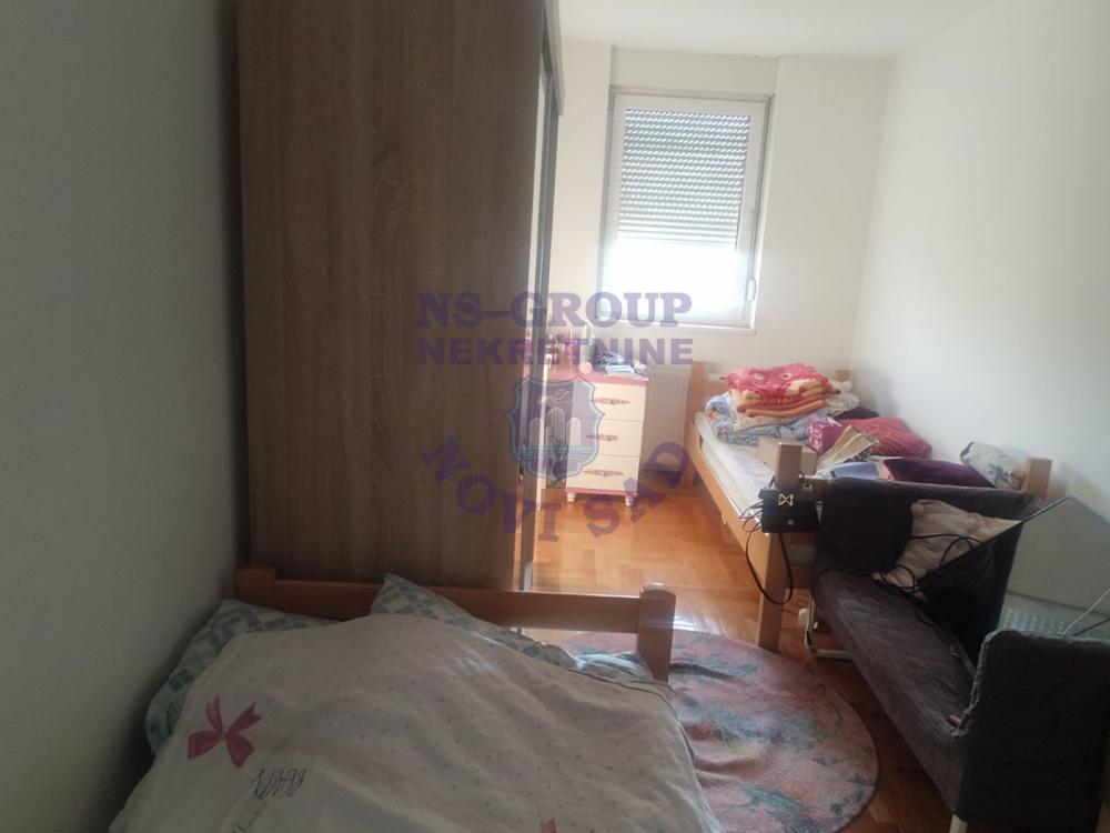 Slika 7 - Odličan dvoiposoban stan na Bulevaru patrijarha Pavla!