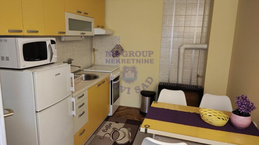 Slika 3 - Prodaja stana, 128m2, Salajka (Partizanska ulica) Novi Sad