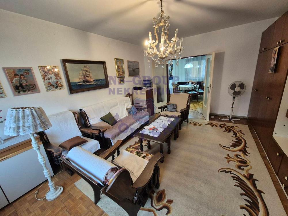 Slika 1 - Stan odličnog rasporeda na prodaju!