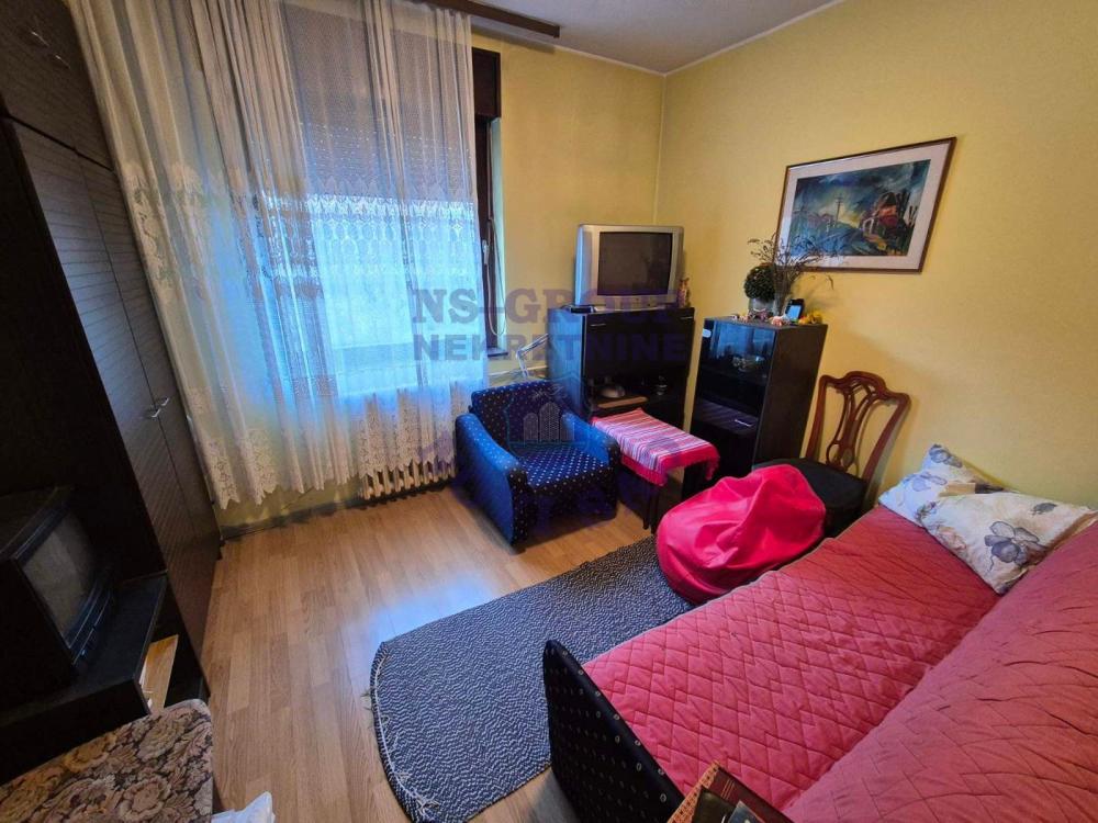 Slika 3 - Stan odličnog rasporeda na prodaju!