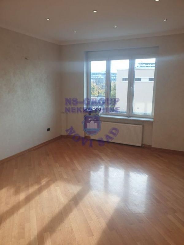 Slika 6 - Odlican stan u centru grada!