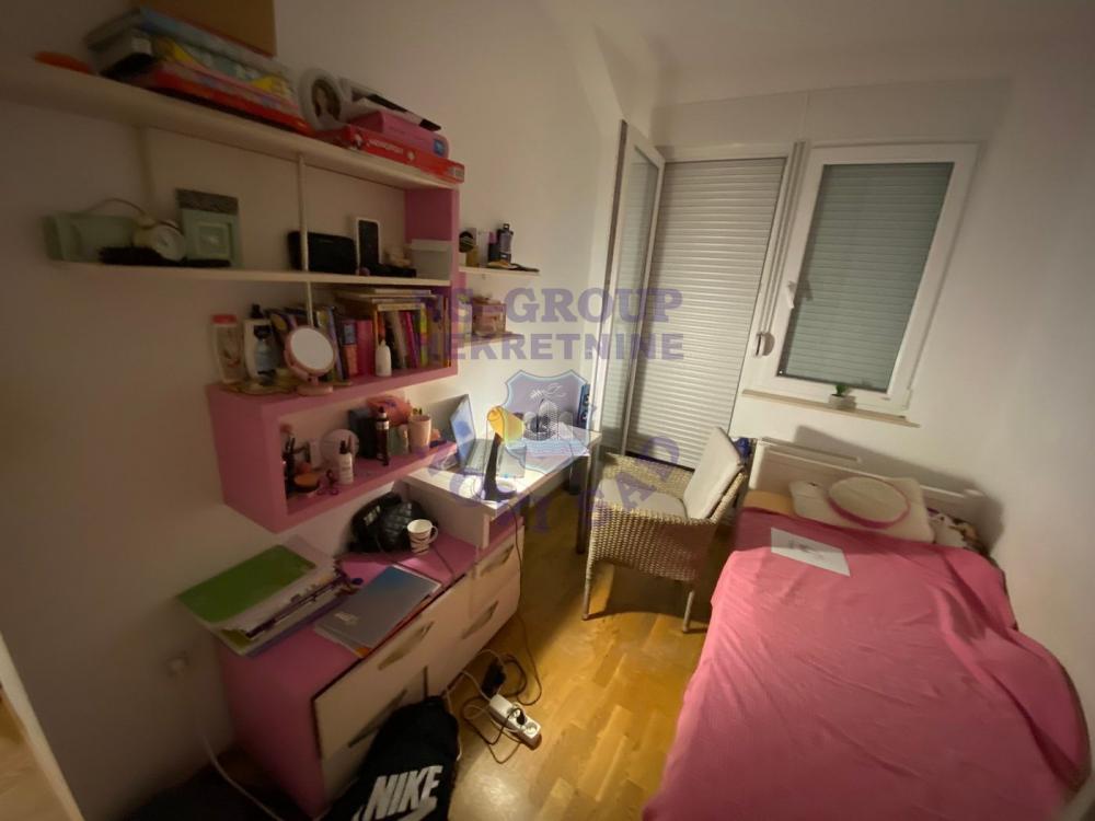 Slika 11 - Na prodaju četvorosoban stan!