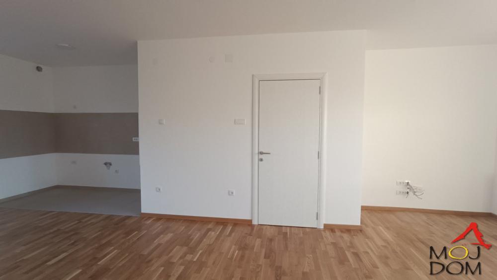 Slika 1 - Stan,NOVI SAD,ADICE,kv: 89, € 169950, ID: 1031439