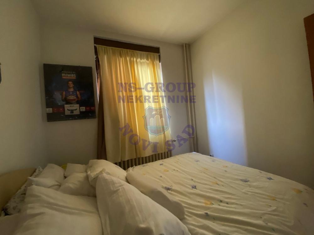 Slika 4 - Dvosoban, 45m2, Novi Sad centar Novi Sad, sa terasom, ima lift