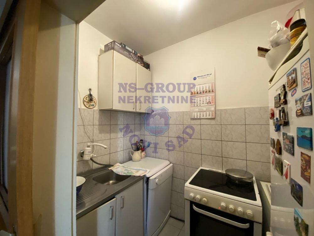 Slika 2 - Dvosoban, 45m2, Novi Sad centar Novi Sad, sa terasom, ima lift