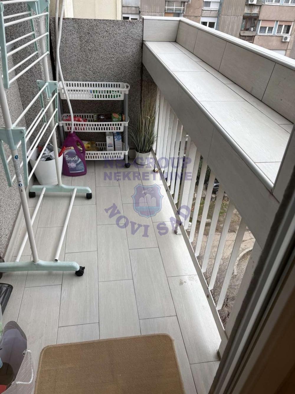 Slika 11 - Trosoban, 78m2, Liman 3 Novi Sad, sa terasom, ima lift