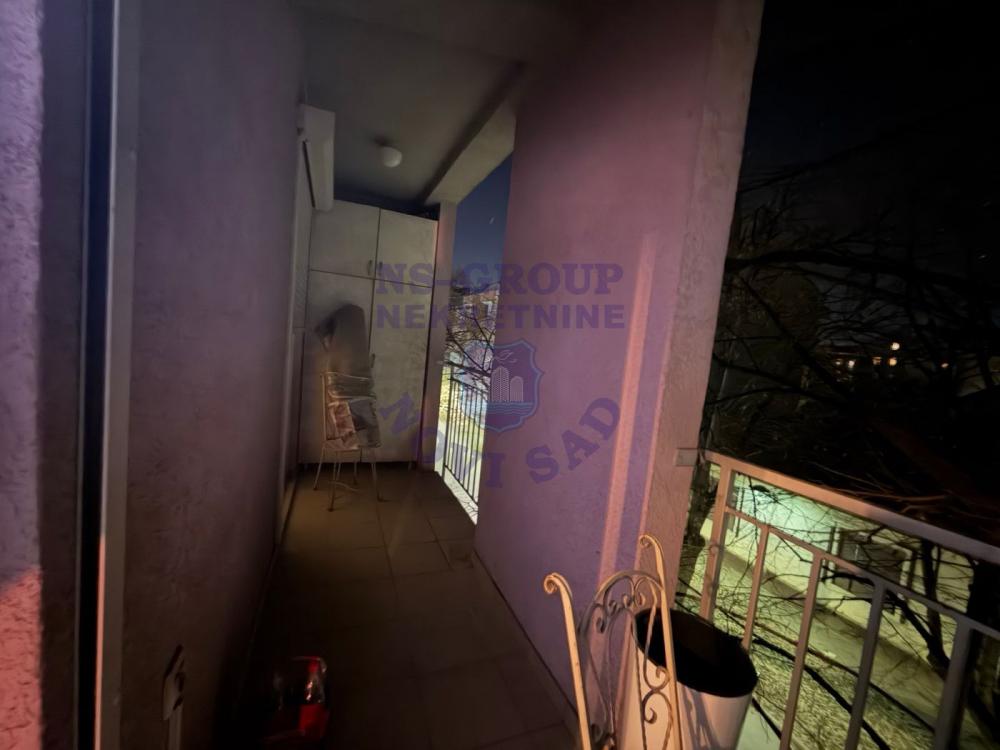 Slika 11 - Trosoban, 72m2, Socijalno Novi Sad, sa terasom