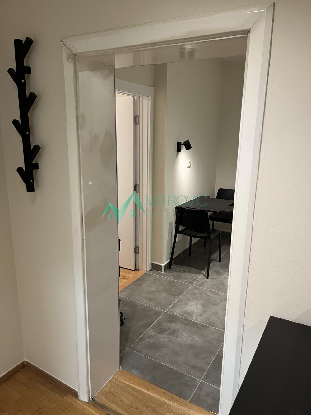 Slika 8 - Odličan jednoiposoban stan na Grbavici-izuzetna lokacija 