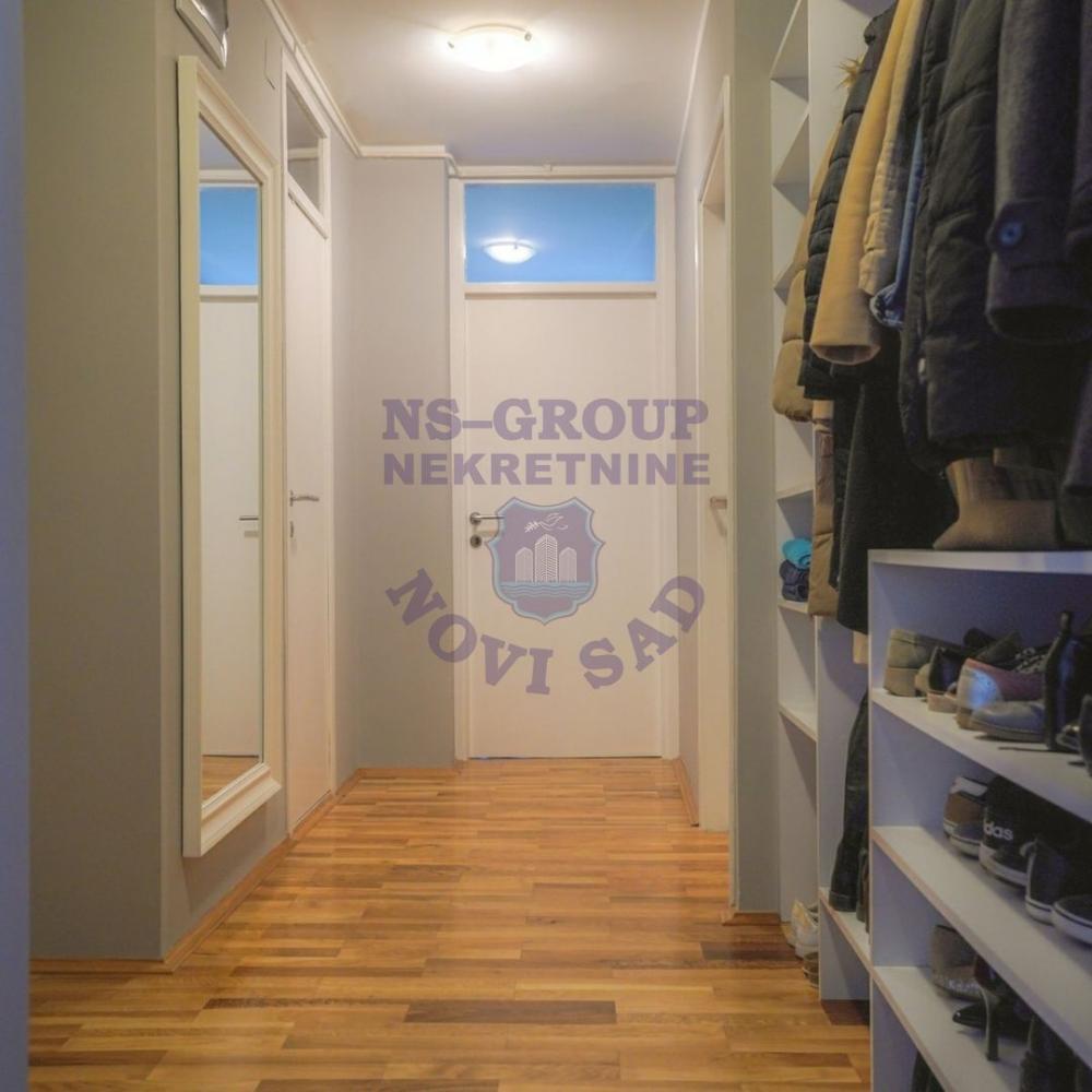 Slika 7 - Trosoban stan na Limanu 4