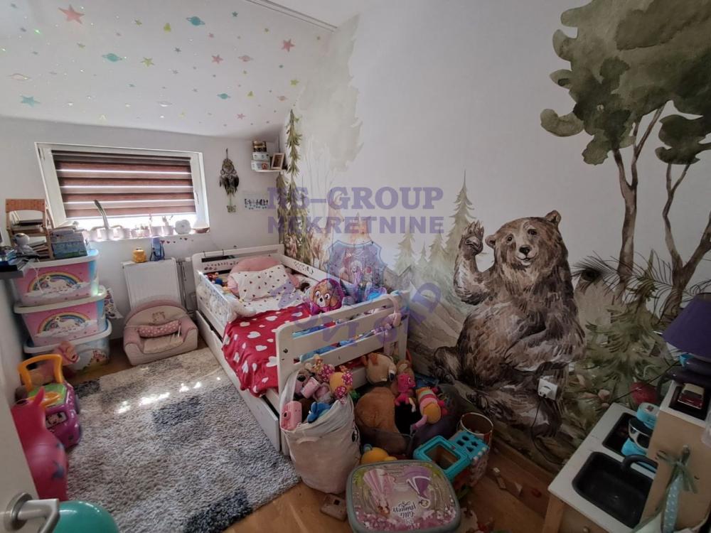 Slika 5 - Dvoiposoban na Bulevaru patrijarha Pavla!