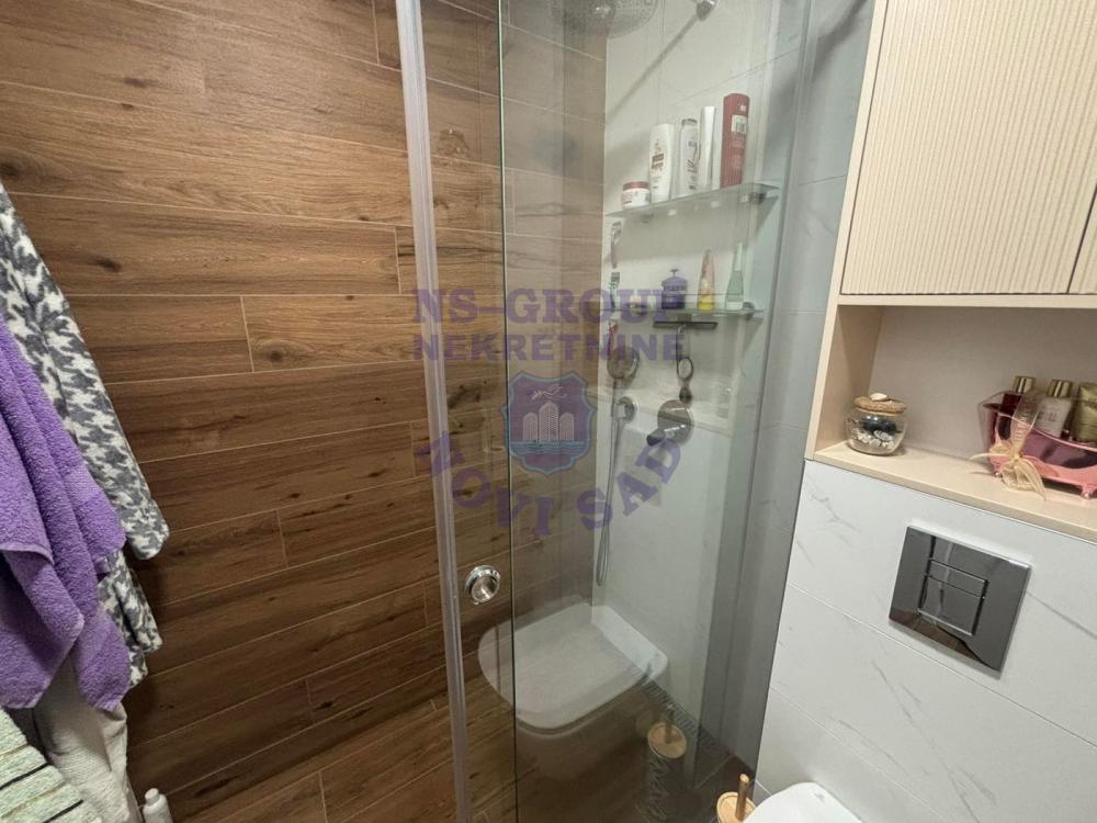 Slika 6 - Troiposoban stan Nova Detelinara š: 561591