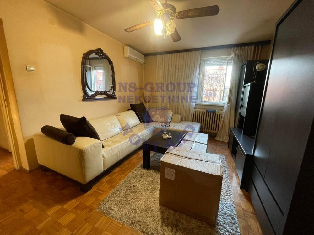 Slika 1 - Dvosoban, 48m2, Detelinara Novi Sad, sa terasom