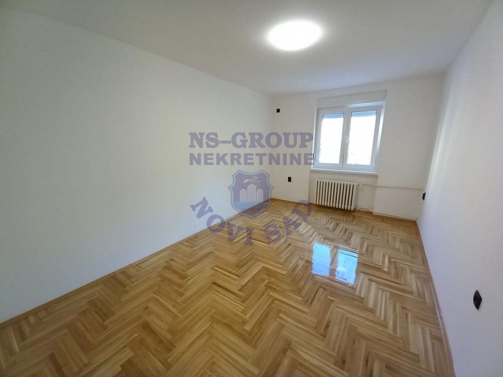 Slika 5 - Trosoban kod Ž. Stanice!