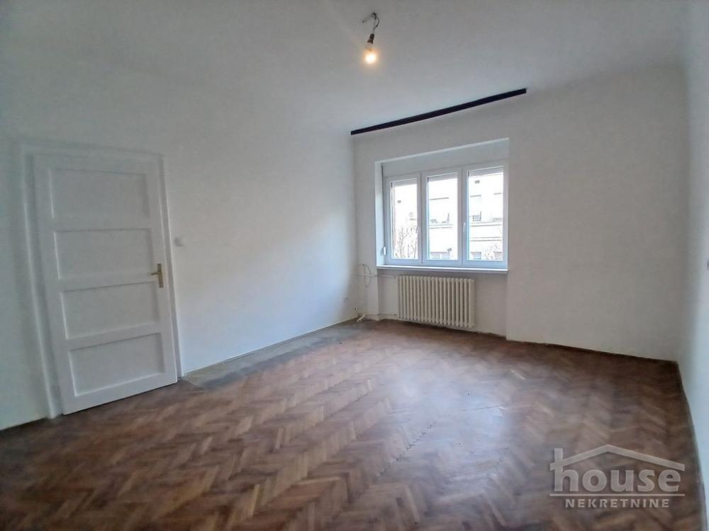 Slika 3 - Stan,NOVI SAD,CENTAR,kv: 77.00, € 234000, ID: 1065064