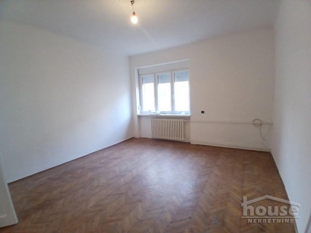 Slika 2 - Stan,NOVI SAD,CENTAR,kv: 77.00, € 234000, ID: 1065064