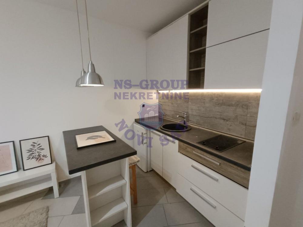 Slika 8 - Na prodaju odlicna gajrsonjera na Keju!