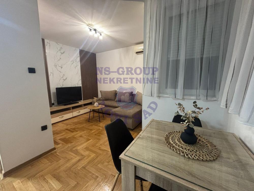 Slika 3 - TOP JEDNOSOBAN STAN – KOMPLETNO NAMEŠTEN