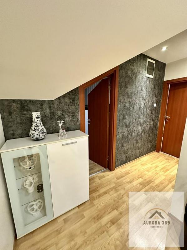 Slika 9 - ODLIČAN STAN U AUGUSTA CESARCA-NOVI SAD