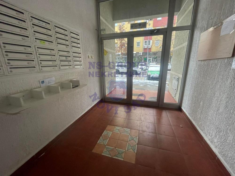 Slika 9 - Odlican dvosoban stan na Novoj Detelinari 