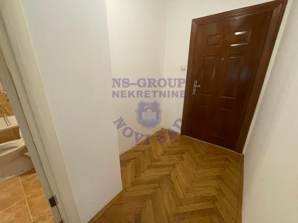 Slika 4 - Odlican dvosoban stan na Novoj Detelinari 