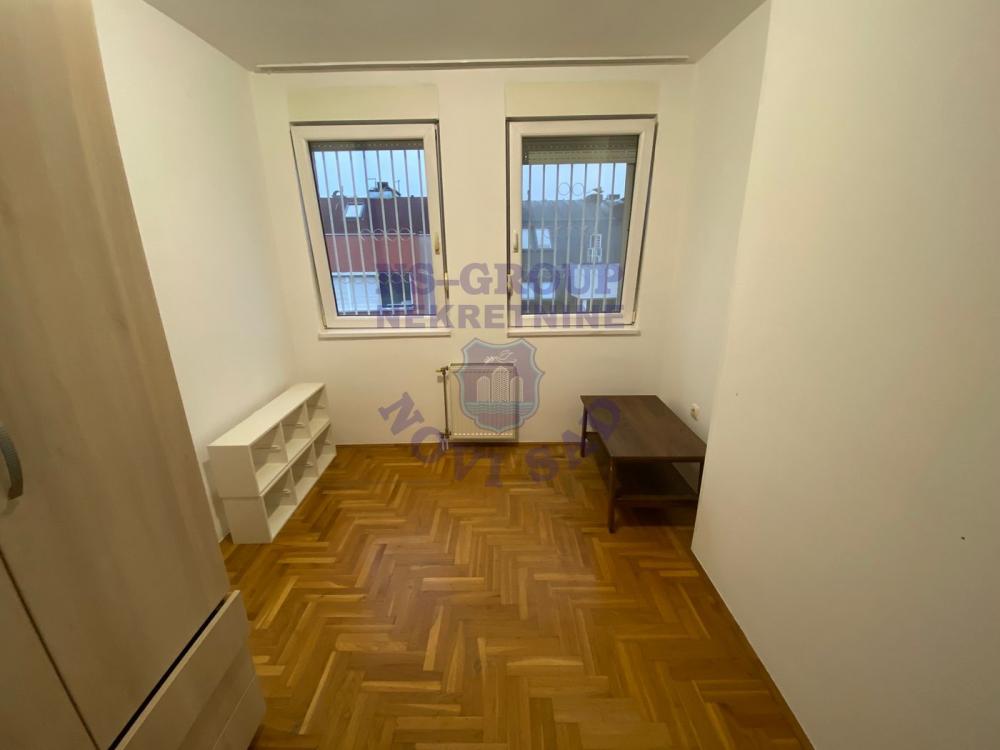 Slika 7 - Odlican dvoiposoban na Novom Naselju!