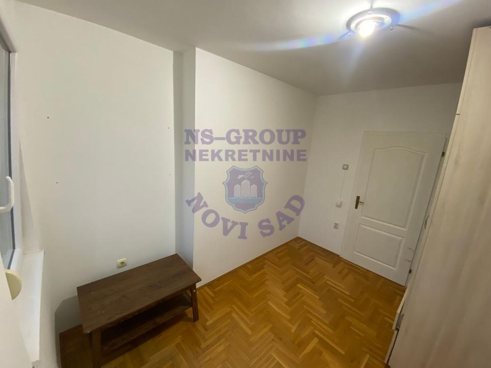 Slika 8 - Odlican dvoiposoban na Novom Naselju!