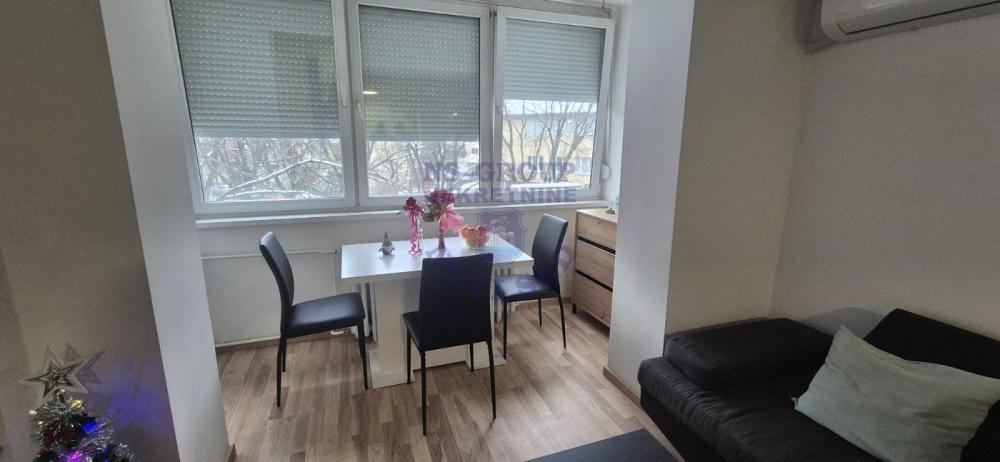 Slika 4 - Dvoiposoban stan Detelinara š:561811