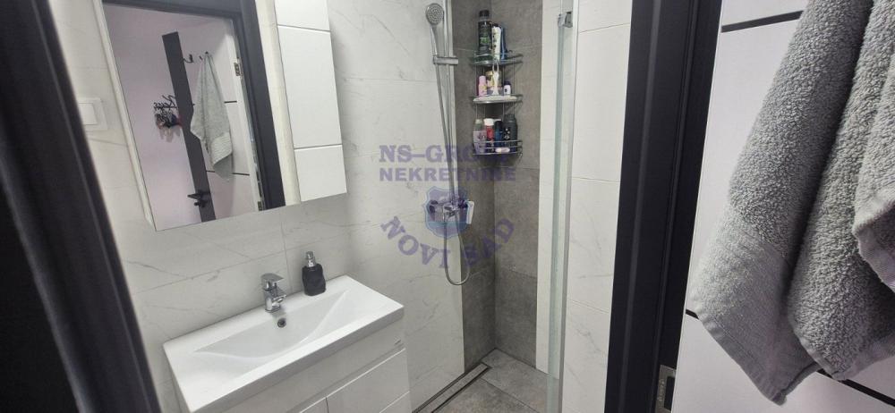 Slika 6 - Dvoiposoban stan Detelinara š:561811