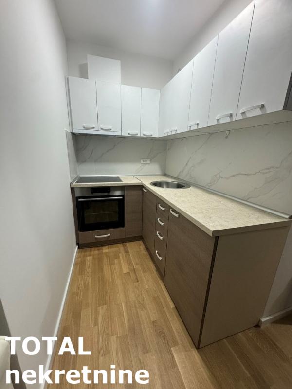 Slika 4 - Stan,NOVI SAD,PODBARA,kv: 36.00, € 140000, ID: 1102039