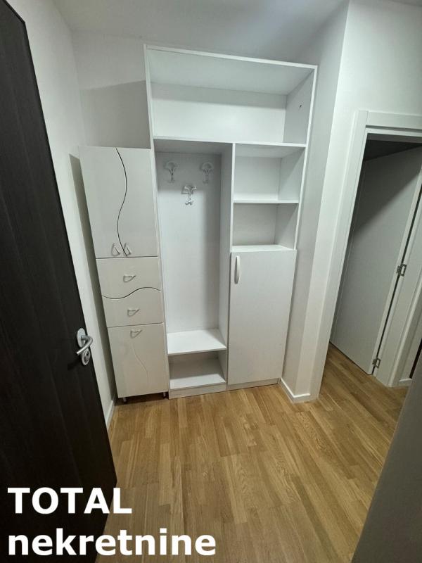 Slika 6 - Stan,NOVI SAD,PODBARA,kv: 36.00, € 140000, ID: 1102039