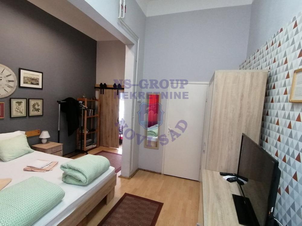 Slika 10 - Prodaja stana, 24m2, Novi Sad centar Novi Sad