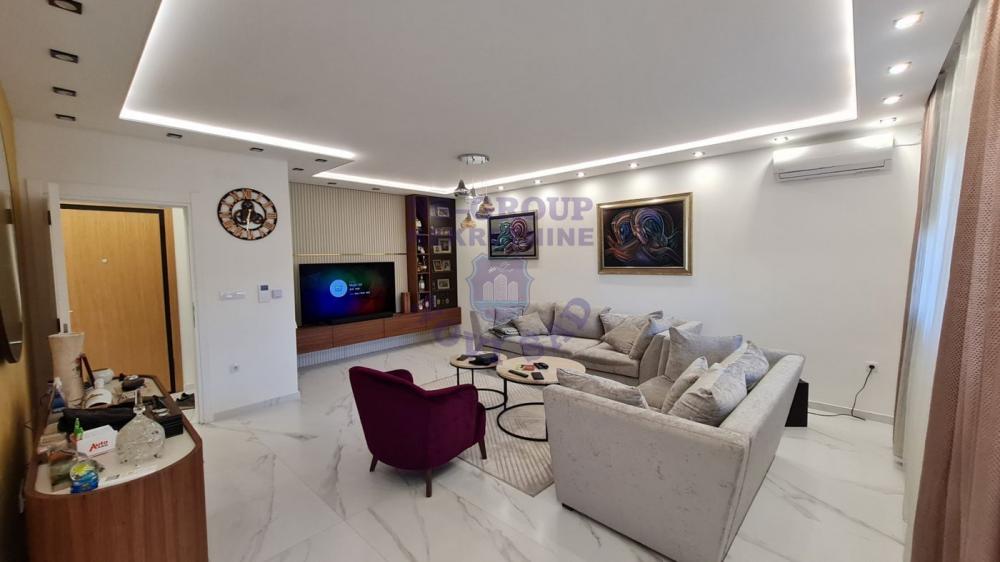 Slika 8 - Odličan stan na Železničkoj stanici!