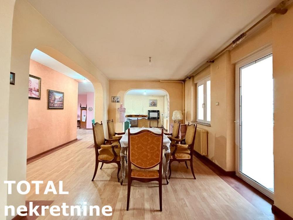 Glavna slika -Stan,NOVI SAD,KEJ,kv: 179.00, € 497000, ID: 1102031