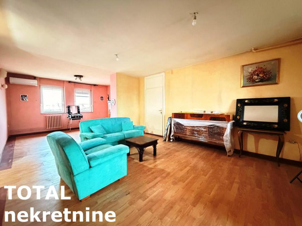 Slika 5 - Stan,NOVI SAD,KEJ,kv: 179.00, € 497000, ID: 1102031