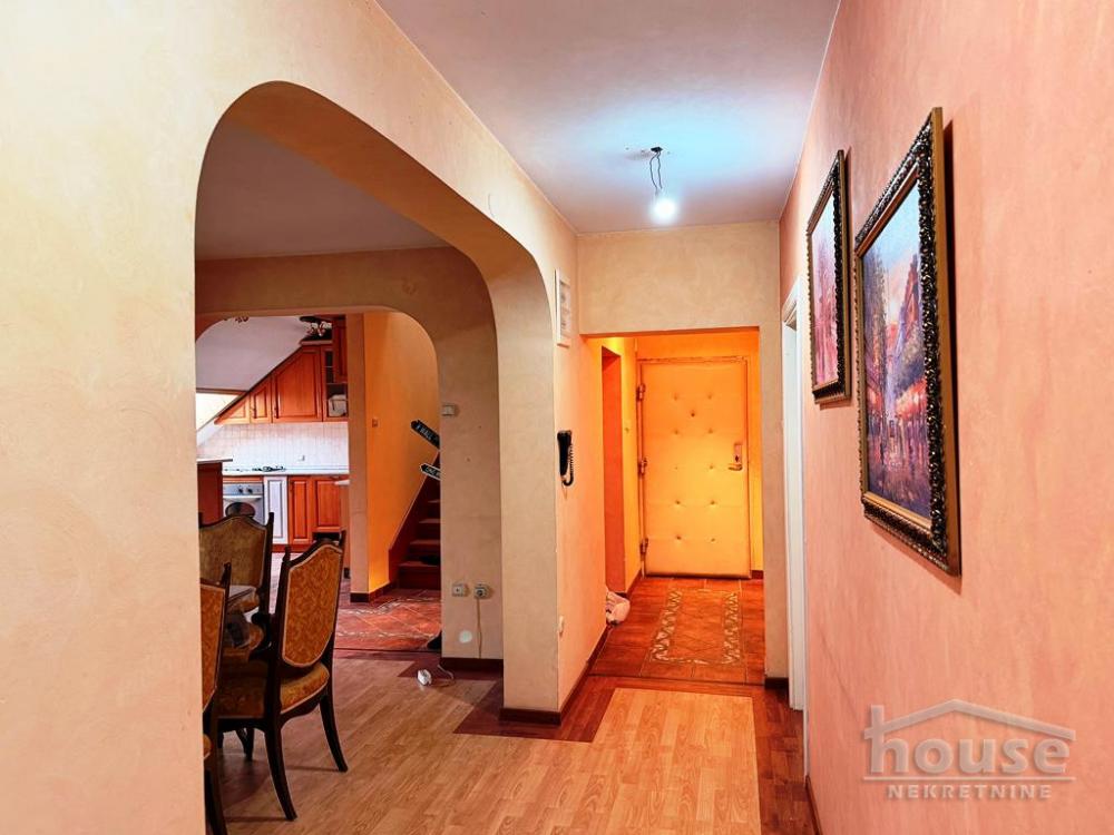 Slika 8 - Stan,NOVI SAD,KEJ,kv: 179.00, € 497000, ID: 1065183