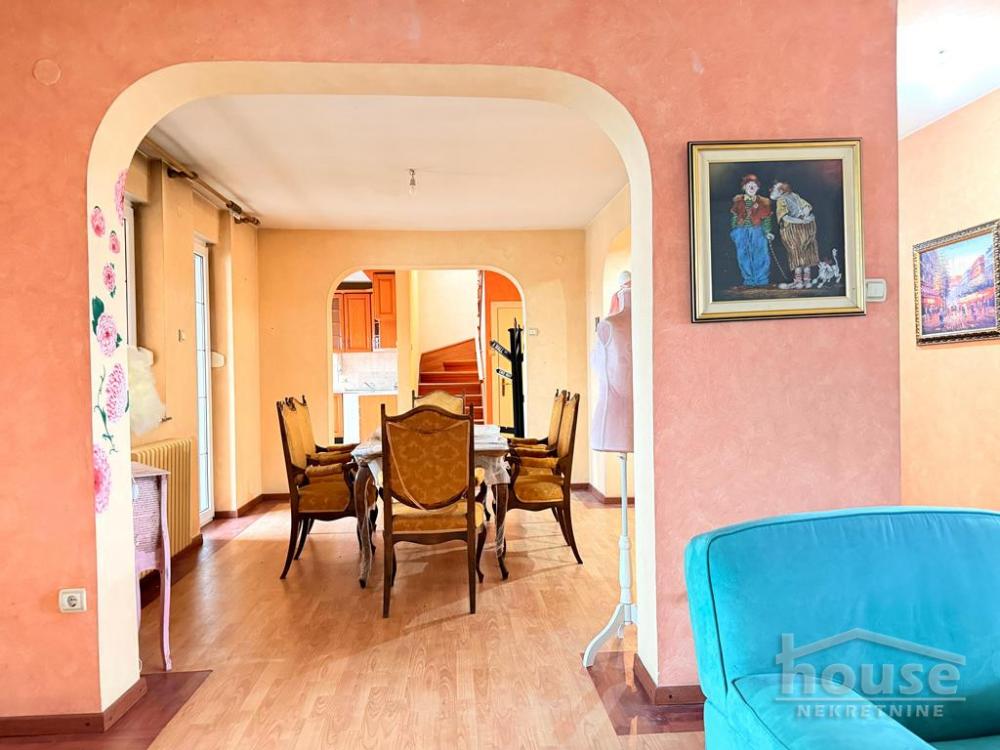 Slika 4 - Stan,NOVI SAD,KEJ,kv: 179.00, € 497000, ID: 1065183