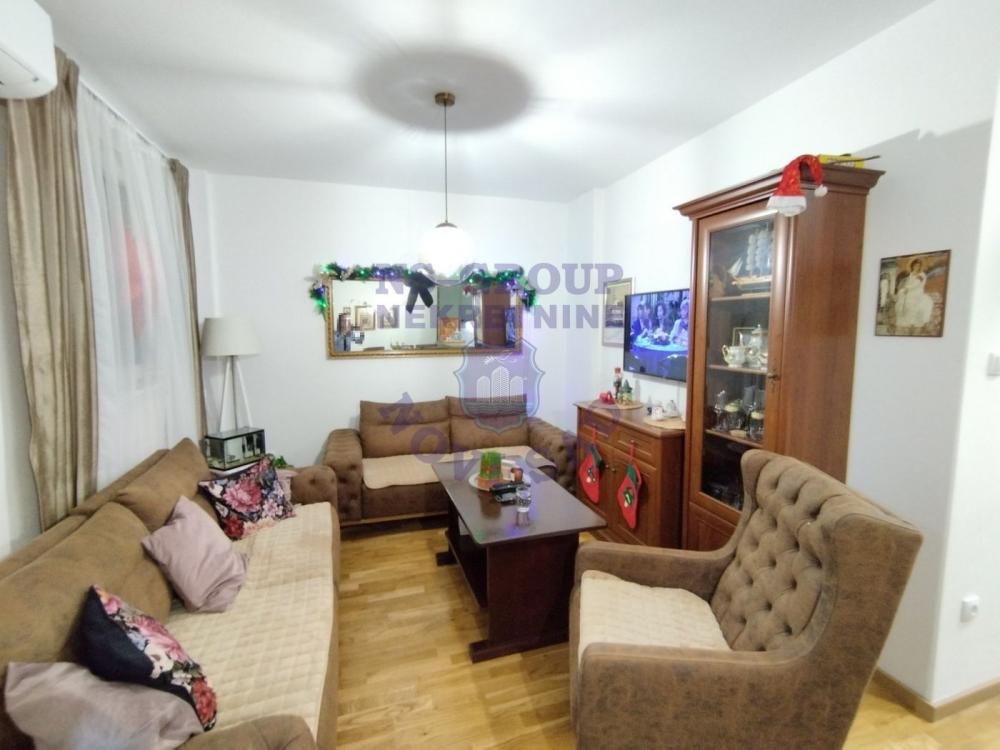 Slika 2 - Cetvorosoban stan na Adicama 