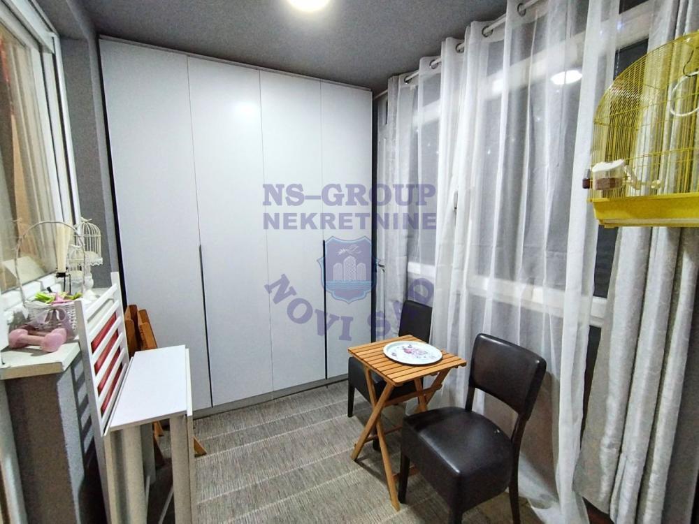 Slika 11 - Funkcionalan, četvorosoban stan, dva mokra čvora, u ceni odlična kuhinja, Adice! š. 561896