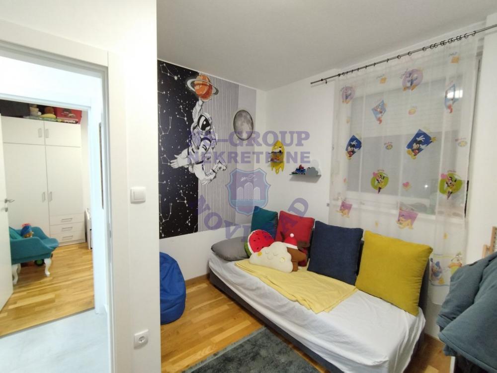 Slika 7 - Funkcionalan, četvorosoban stan, dva mokra čvora, u ceni odlična kuhinja, Adice! š. 561896