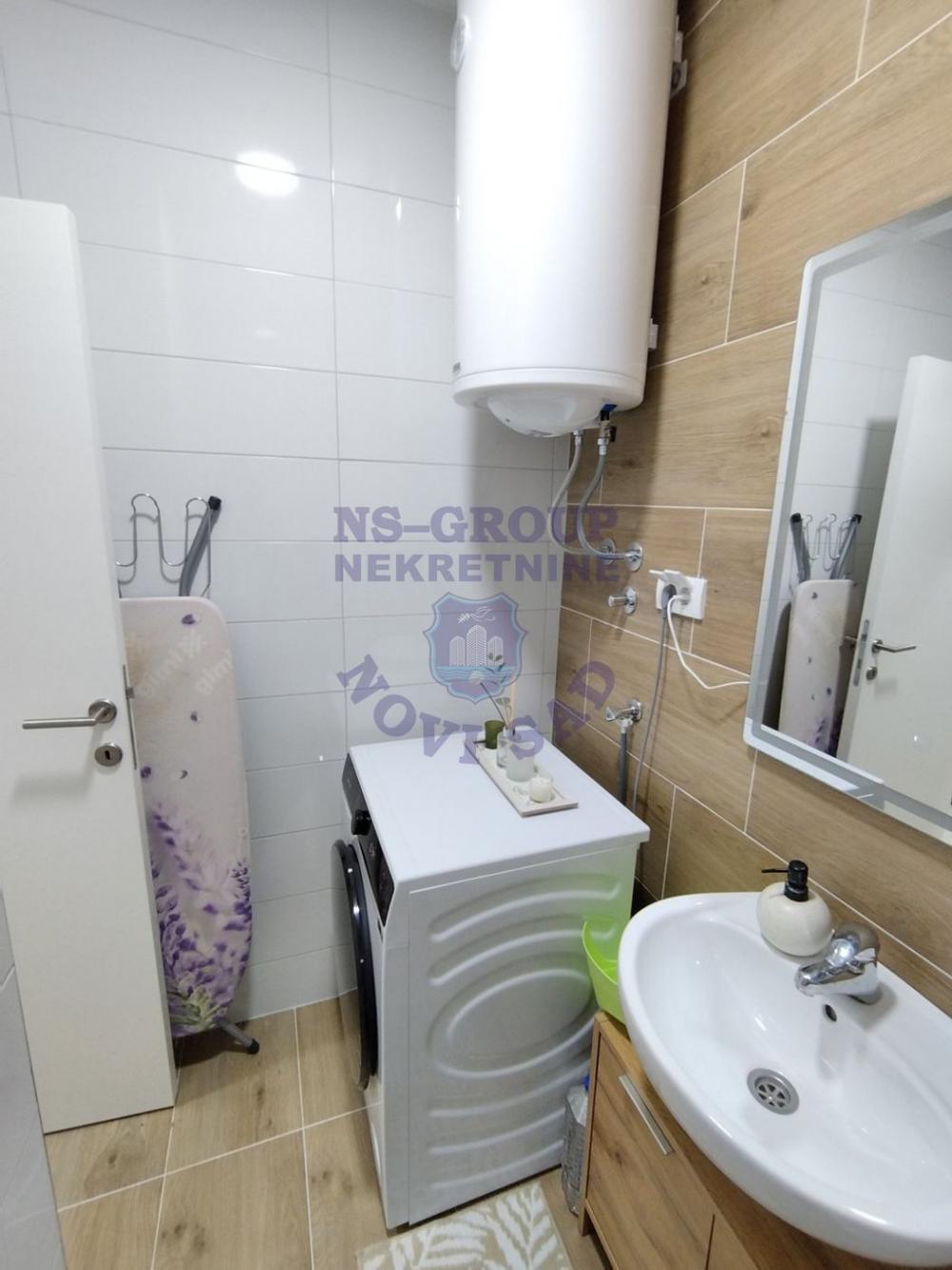 Slika 9 - Funkcionalan, četvorosoban stan, dva mokra čvora, u ceni odlična kuhinja, Adice! š. 561896